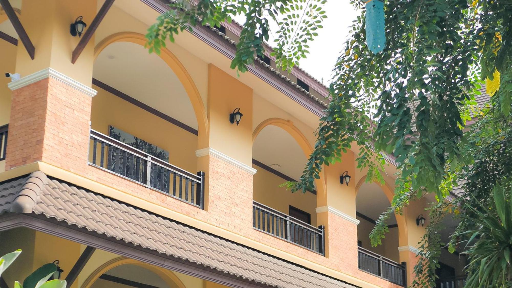 Siam Avari Hotel, צ'יאנג ריי מראה חיצוני תמונה